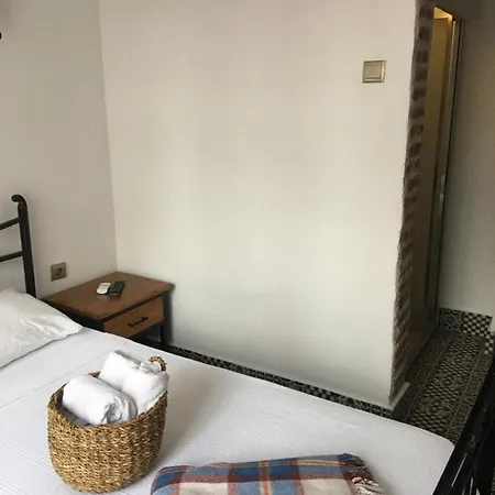 Kelebek 招待所 3*